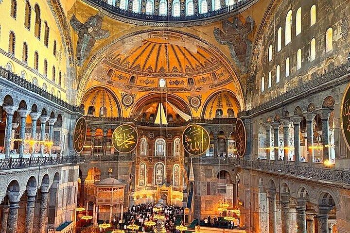 Hagia Sophia Private Guided Tour - with Local Tour Guide