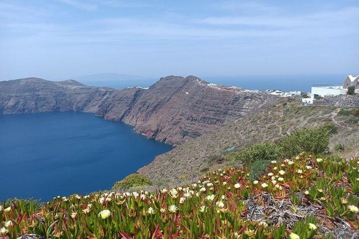 The Iconic Caldera Hike Experience Fira to Oia