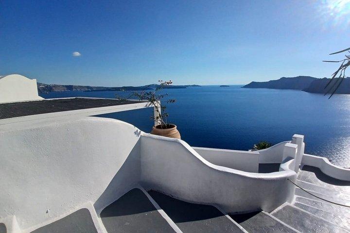 The Iconic Caldera Hike Experience Fira to Oia