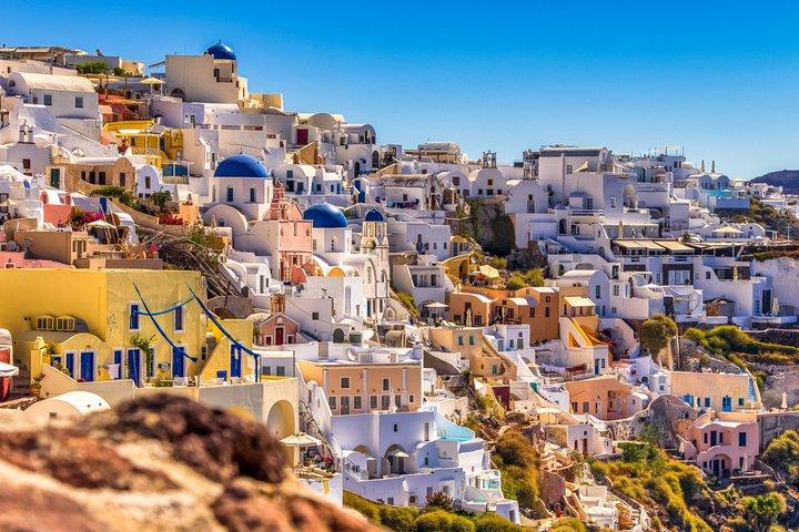 Private Santorini Tour: Oia Sunset, Villages & Black Sand Beach