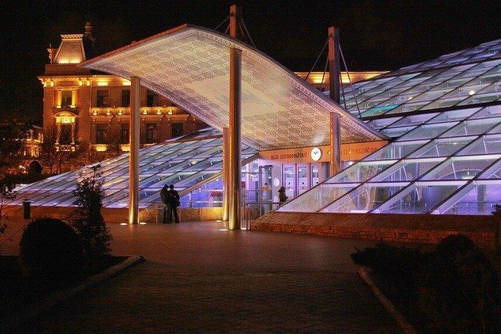 Night Baku Tour