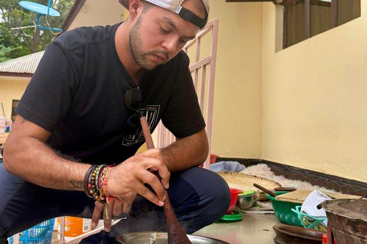 Moshi: Market-to-Table Cooking Class with Local Chagga Host
