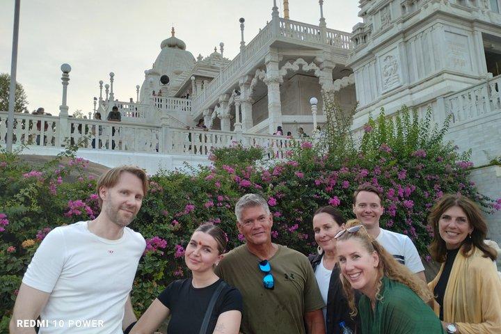 Hyderabad: A Private Full-Day Guided City Tour with Ethnic Lunch