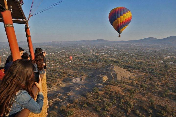 Teotihuacan Pyramid Tour