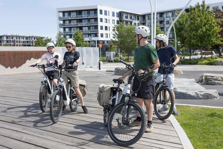 Kelowna E-Bike Guided City Highlights Tour