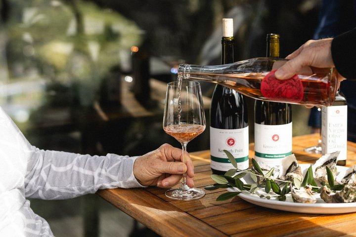 Waiheke Island Gourmet Food and Wine Tour