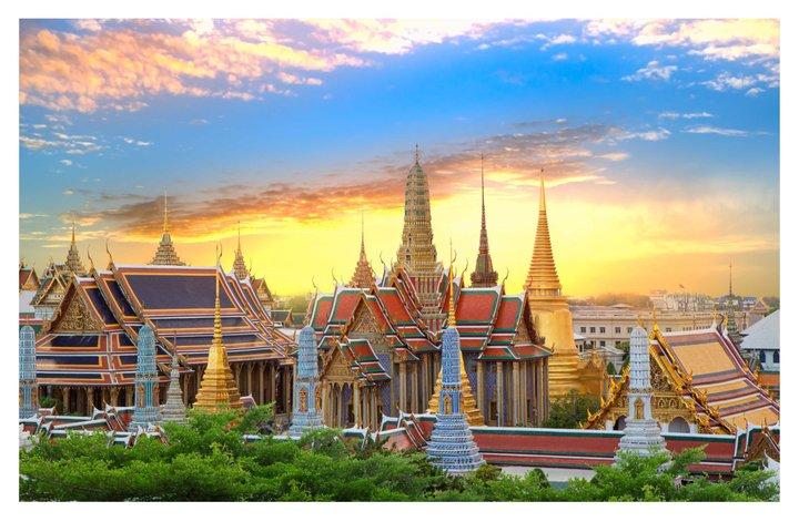 Bangkok : Grand Palace, Wat Pho & Wat Arun Guided Experience
