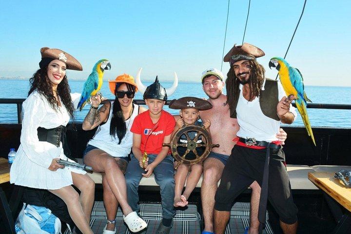 Alanya Pirate Boat Trip All-Inclusive with Lunch & Transfers