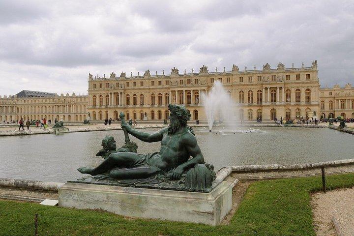 Versailles Palace Louis XV Secret Spy Mystery Walk