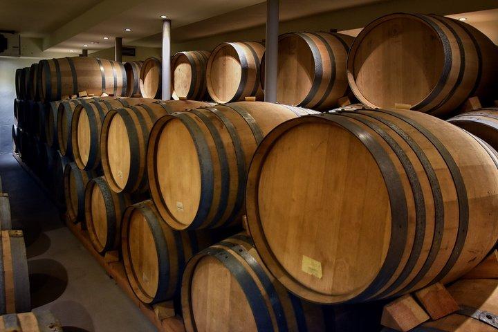 Santorini Private Winery Tour, Traditional Dinner & Oia Sunset