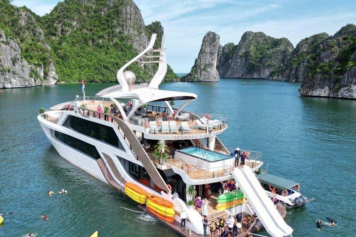 Hanoi: 5-Star Luxury Day Cruise in Lan Ha Bay & Viet Hai Village