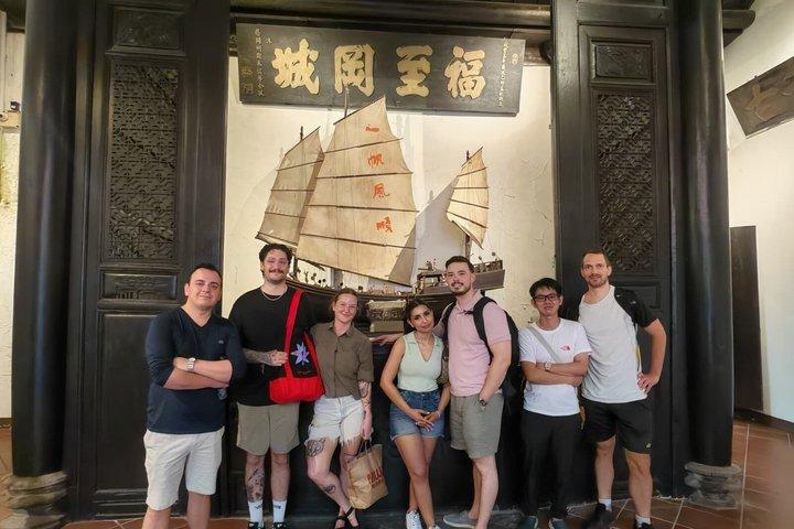 Chinatown Walking Tour: Struggles of our Forefathers