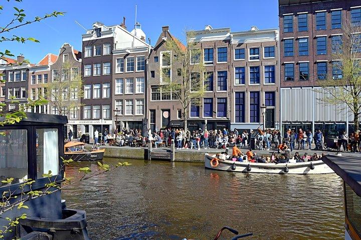 Anne Frank and Jewish Quarter Walking Tour in Amsterdam