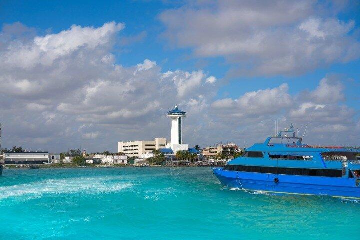 Private Round-Trip Transfer: Cancun Airport to Costa Mujeres