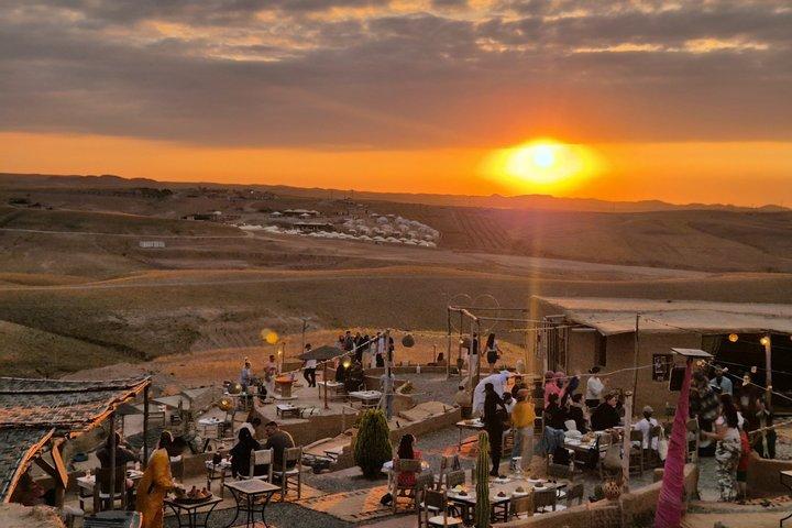 Marrakech: Agafay Desert Sunset Dinner Show & Stargazing