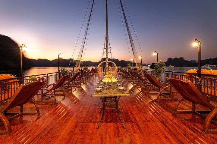 Sena Cruise Luxury Halong & Lan Ha Bay 2D1N Tour from Hanoi