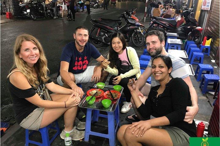 Hanoi Street Food Walking Tour and Water Puppet Show