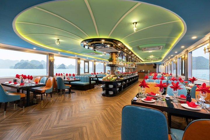 Luxury Halong Bay Day Tour from Hanoi by Limousine