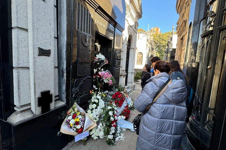 Evita Perón Private Tour: the woman behind "Don´t cry for me Argentina" and more