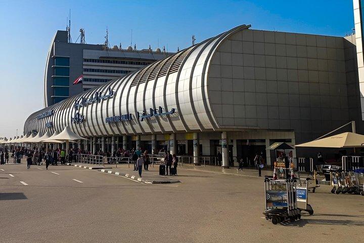 Private Cairo Airport or Sphinx Airport Transfer to or from Hotel