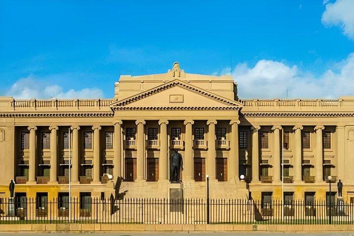 Discover Colombo City Tour by Air candition car (All inclusive)