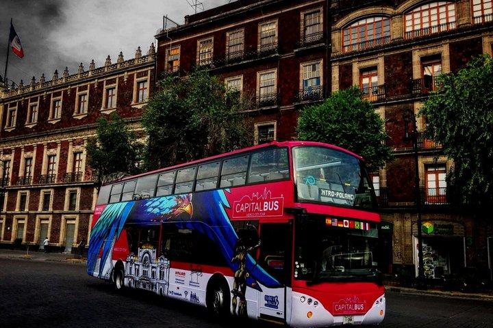 Capital Bus Night with Audio guide in Mexico City