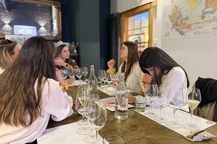 Rioja & Txakoli Wine Tasting in Bilbao with a Local Sommelier