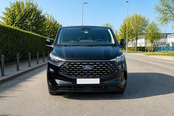 Berlin: Private Transfer Between Airport, Train & City
