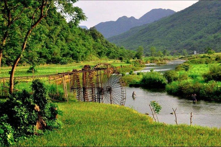 15 Day Private Tour from Hanoi to Saigon