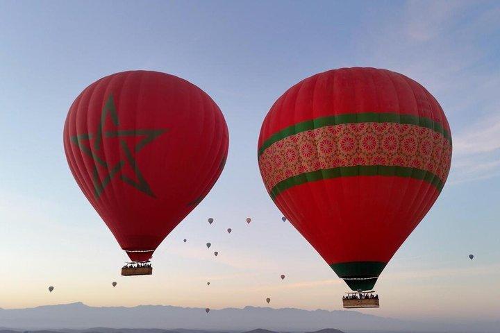 Marrakech Desert Balloon Flight with Atlas Views and Breakfast