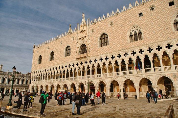 Best Of Venice: St. Mark's Basilica & Doge's Palace Guided Tour