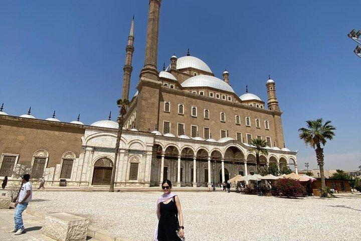 4 Hours Private Islamic Cultural Tour with Private Egyptologist