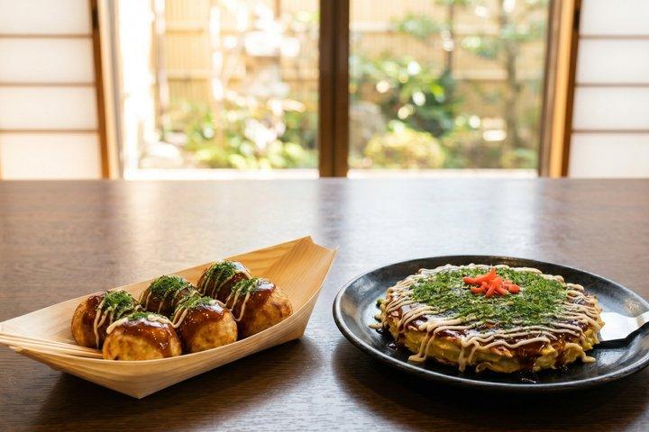 Osaka Takoyaki Okonomiyaki and Onigiri Cooking Class