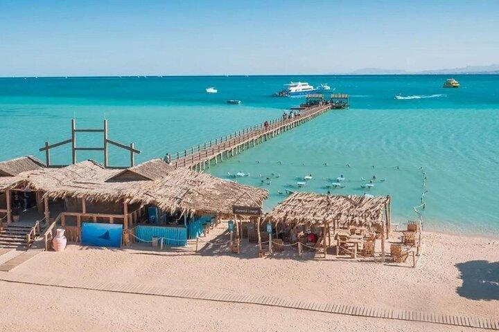 Hurghada Orange Bay Island Trip with Snorkeling Lunch and Drinks