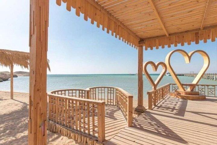 Hurghada Orange Bay Island Trip with Snorkeling Lunch and Drinks