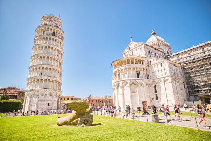 Pisa and Lucca Day Trip from Florence
