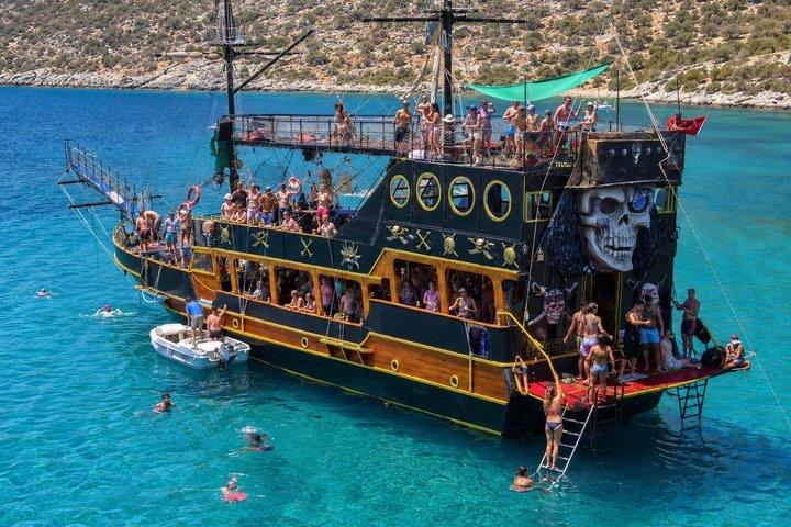 Bodrum Pirate Boat Trip (Including Lunch and Swimming Breaks)