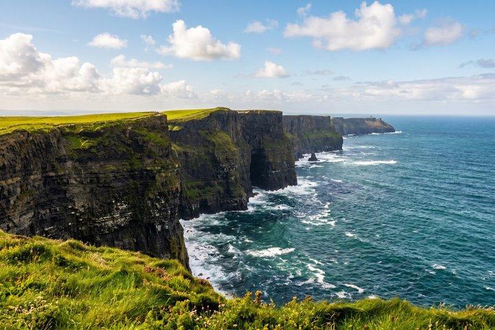 Shannon Airport to Doolin Private Chauffeur Meet and Greet