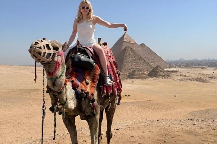 All-Inclusive Private Tour: Giza Pyramids,Sphinx,Sakkara &Memphis