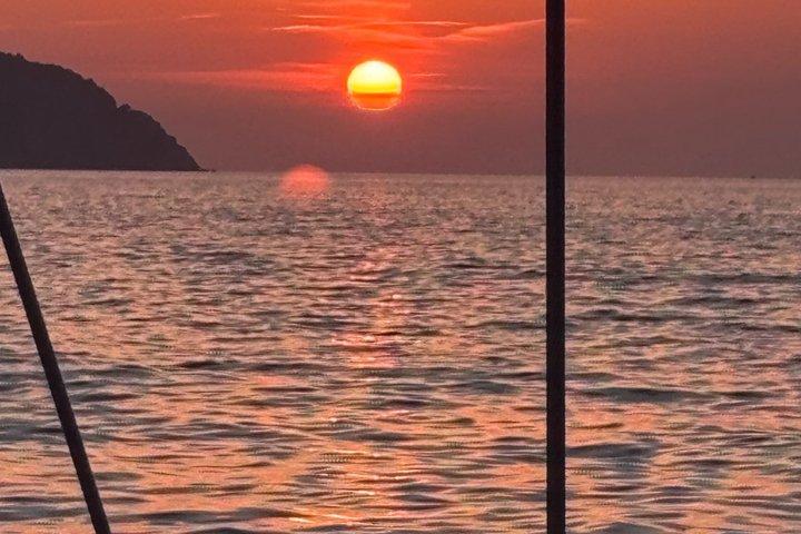 Daily Sailing Trip Around Elba Island