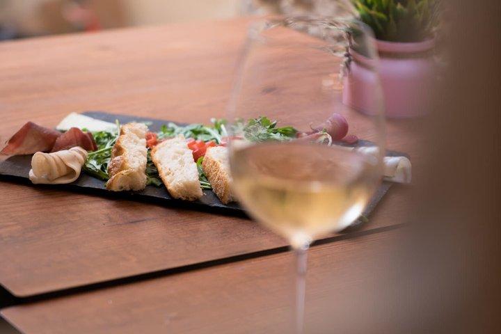 Dubrovnik Food Tour: Local Dishes & City Stories