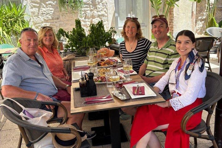Split History and Gastro Small-Group Tour with Food and Wine