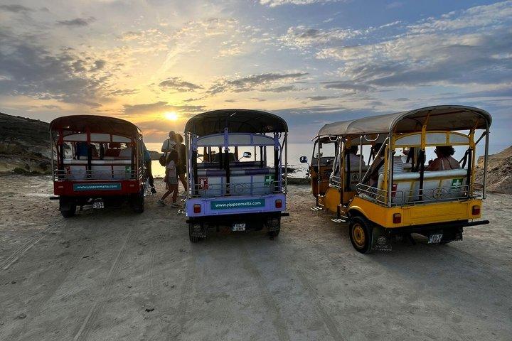 All Inclusive Sunset Tuk Tuk Tour in Gozo & Blue Lagoon in Comino
