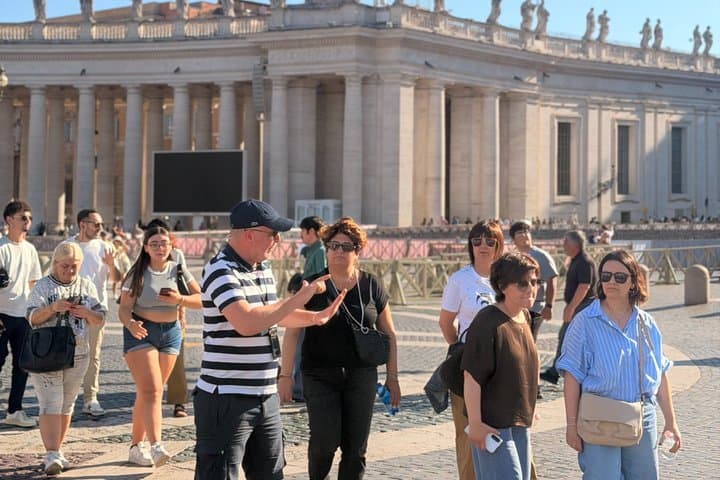 St. Peter's Basilica Skip-The-Line Tour with Official Tour Guide