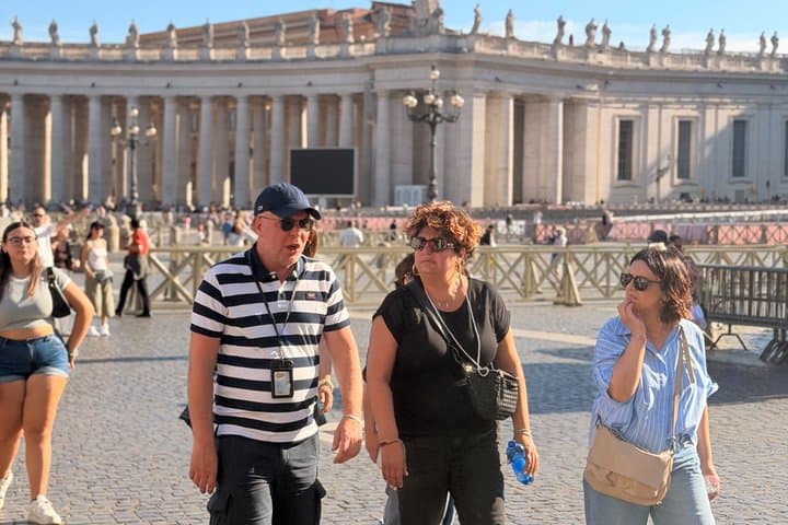 St. Peter's Basilica Skip-The-Line Tour with Official Tour Guide