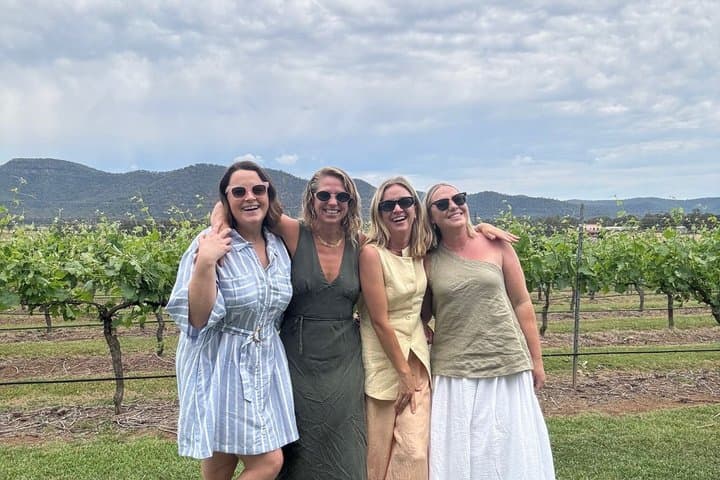 Luxury Hunter Valley Wine Tour with Fine Dining | From Sydney CBD
