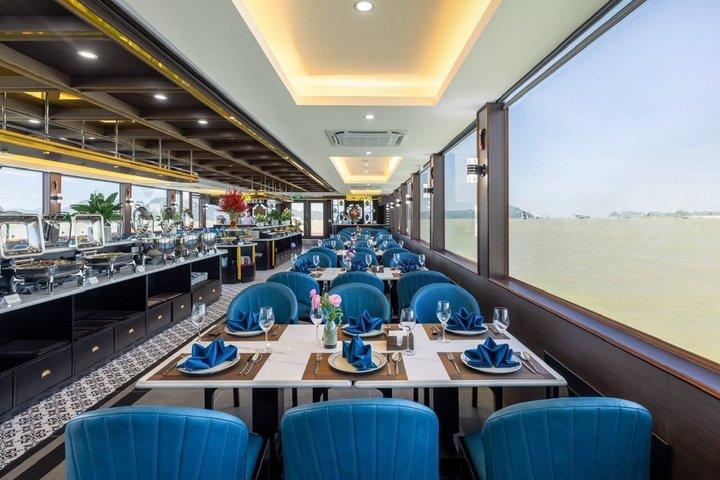 Ha Long Signature Discovery Cruise Full Day from Hanoi