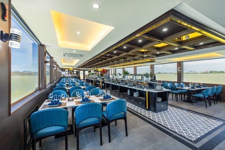 Ha Long Signature Discovery Cruise Full Day from Hanoi