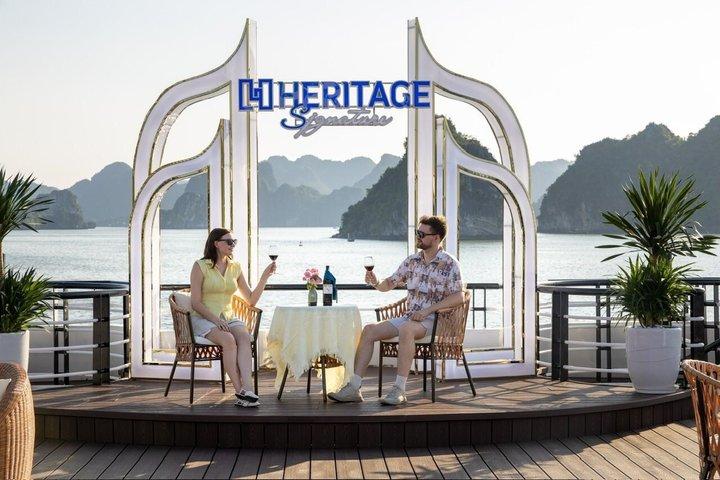 Ha Long Bay Top Attractions Full-Day Cruise from Hanoi