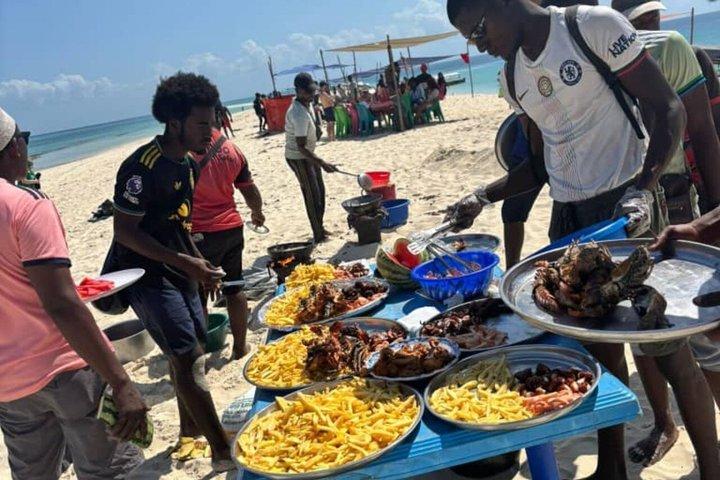 Full-day Prison Island & Nakupenda Sandbank with Lunch (BBQ)